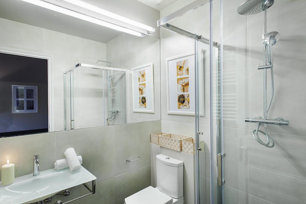 Bachome Gallery B&B Барселона Номер фото