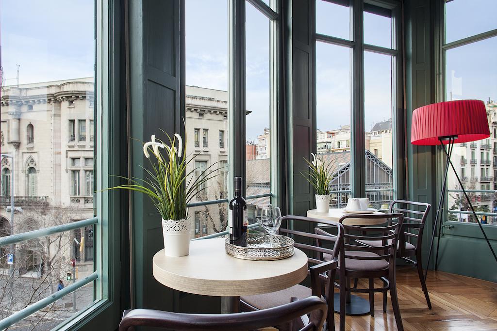 Bachome Gallery B&B Барселона Экстерьер фото